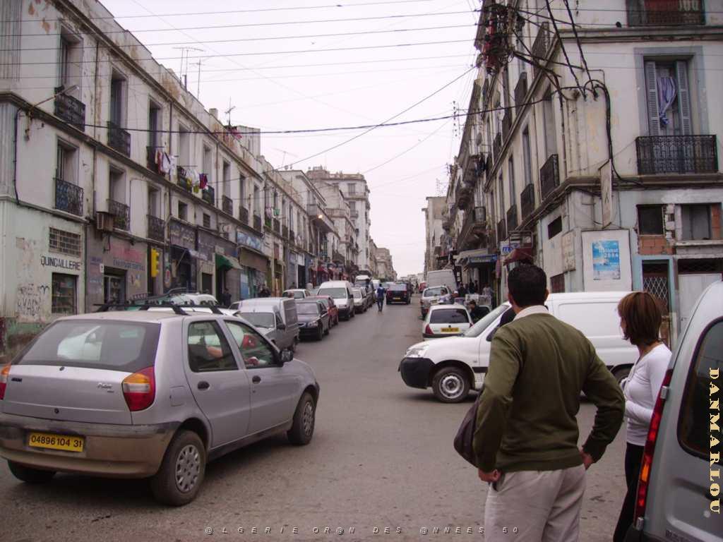 ORAN le bas de la rue dutertre.JPG